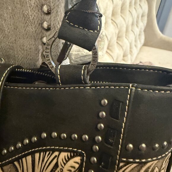 Trinity Ranch Genuine Leather Floral Tooled Purse (Black/Cream) - Picture 4 of 13